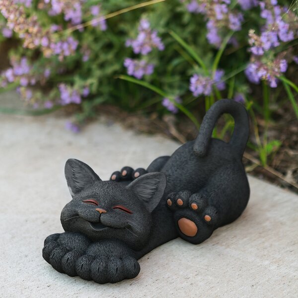 black cat outdoor statue